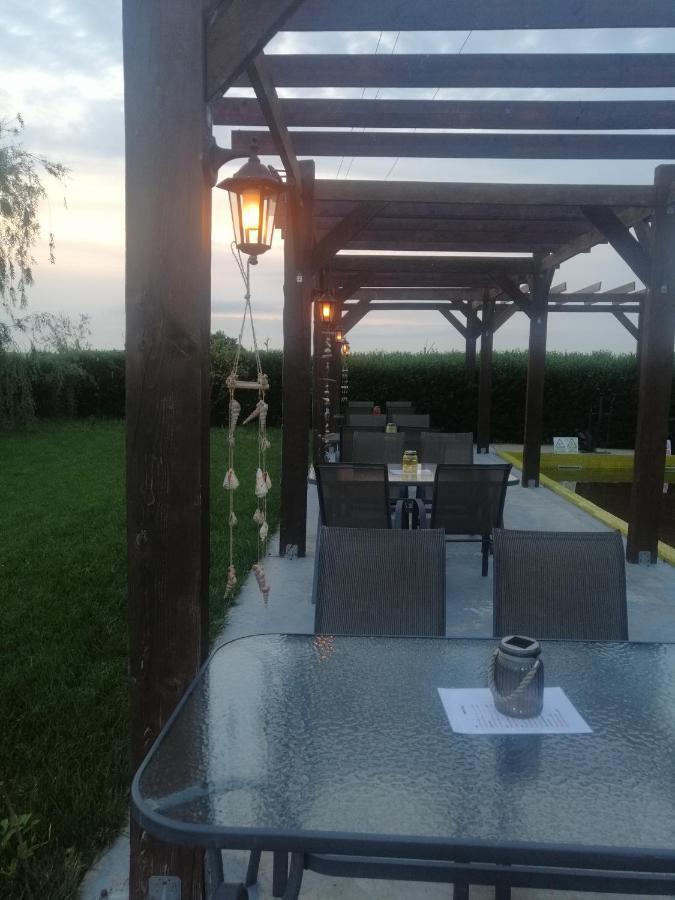 Pensiunea Eclipse Corbu (Constanta) Exterior foto